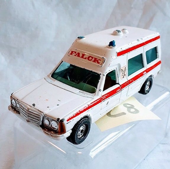 Product image 2 of 8