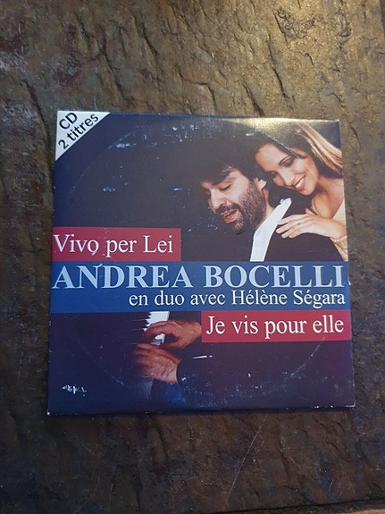 Product image 1 of 2