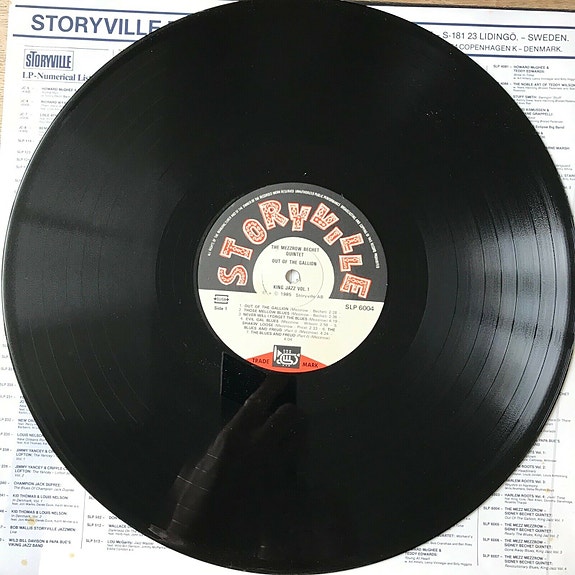 Product image 3 of 6