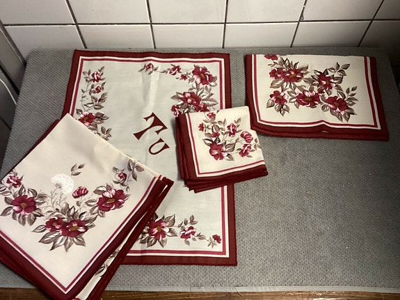 Product image 1 of 7