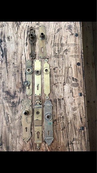 Product image 1 of 8