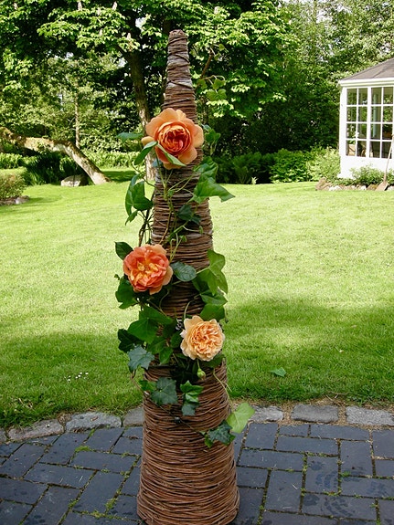 Product image 1 of 8