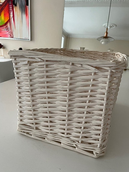 Product image 1 of 8