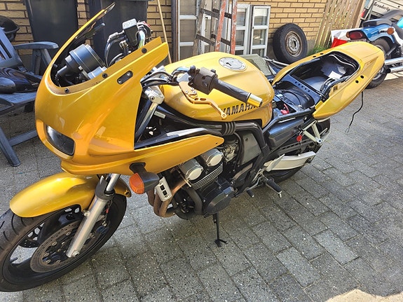 Product image 1 of 4