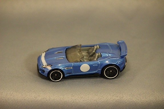 Product image 1 of 4