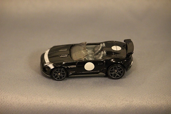 Product image 1 of 4