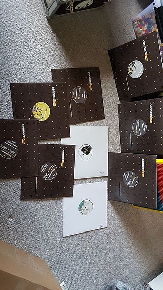 Product image 1 of 4