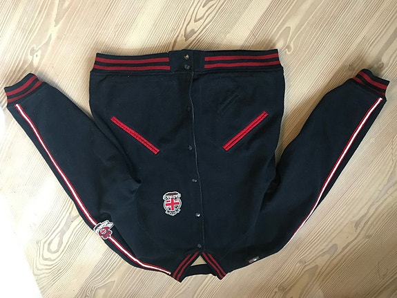 Product image 1 of 6