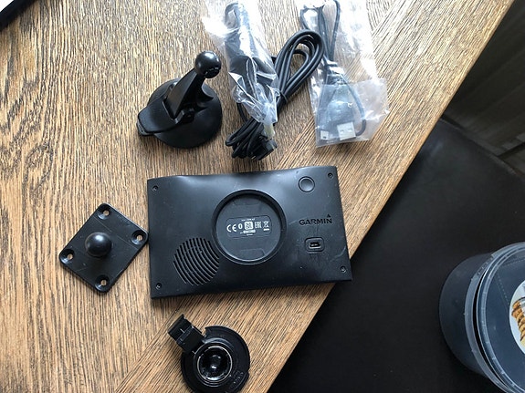 Product image 1 of 2