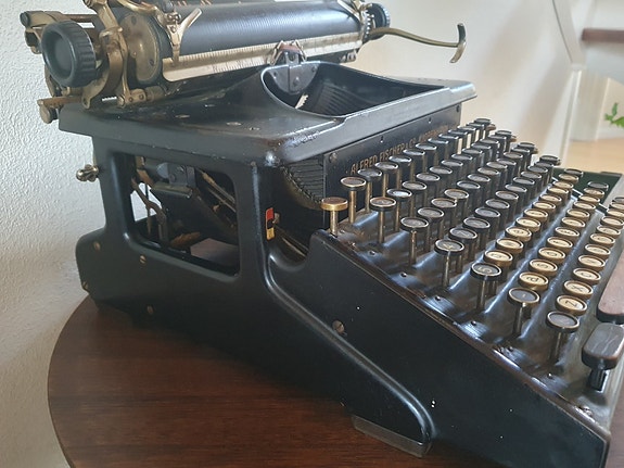 Product image 5 of 8