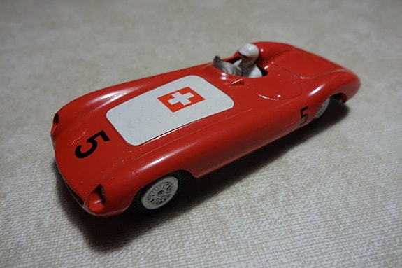 Product image 1 of 3