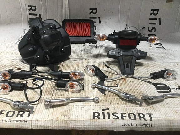 Product image 1 of 7