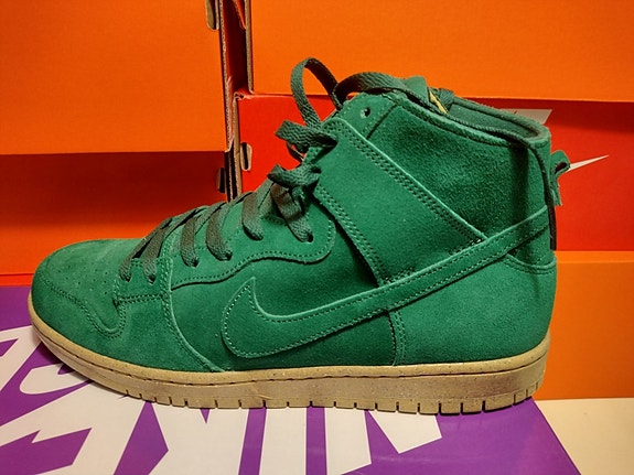 Product image 1 of 8