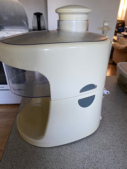 Product image 1 of 3