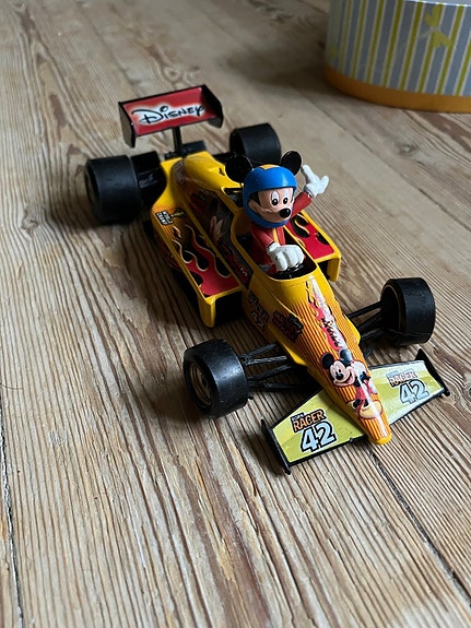 Product image 1 of 3