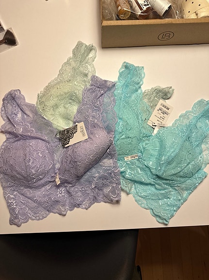 Product image 1 of 4