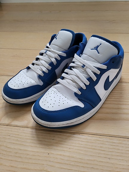 Product image 1 of 8