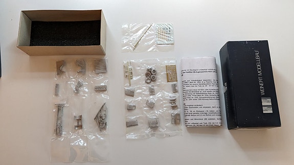 Product image 1 of 2