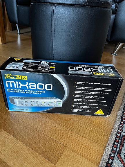 Product image 1 of 2