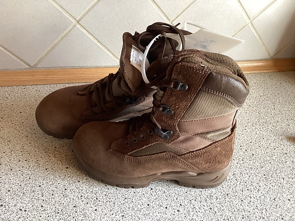 Product image 1 of 6