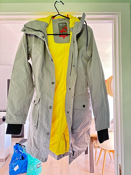 Product image 1 of 3