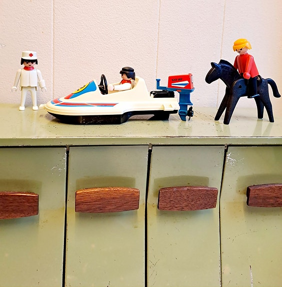 Product image 1 of 8