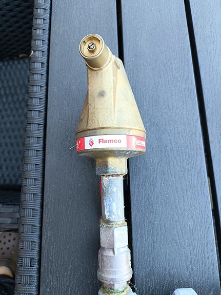 Product image 1 of 2