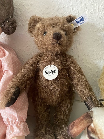 Product image 1 of 3