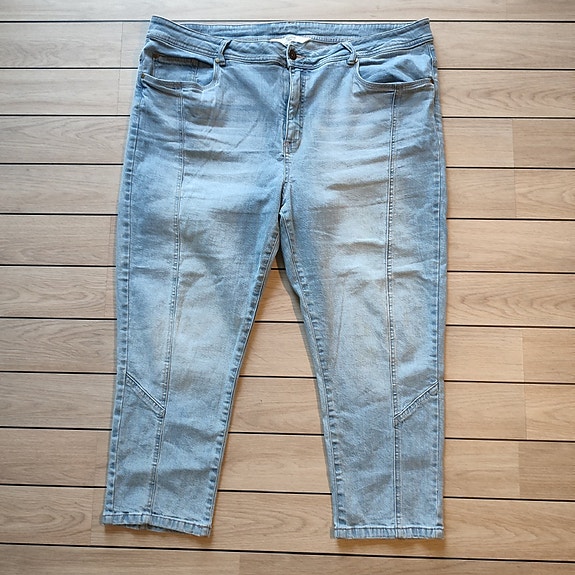 Product image 2 of 13