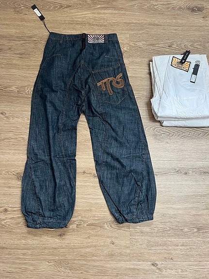 Product image 4 of 8