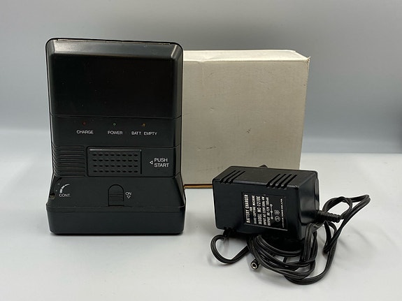 Product image 1 of 8