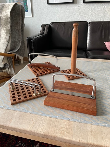 Product image 1 of 5