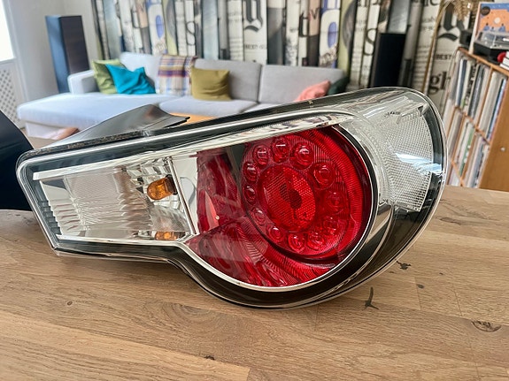 Product image 2 of 7