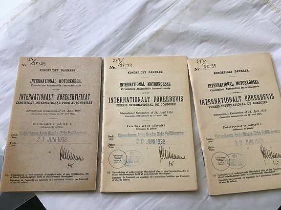 Product image 1 of 8