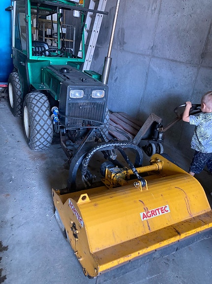 Product image 1 of 6