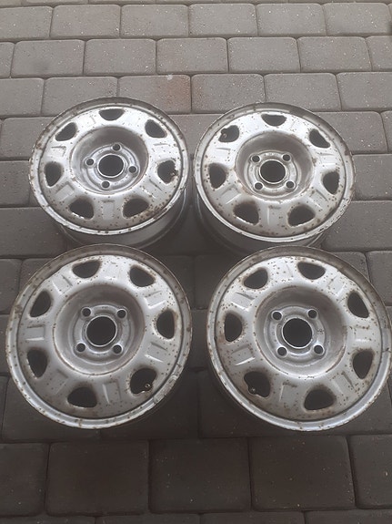 Product image 1 of 4