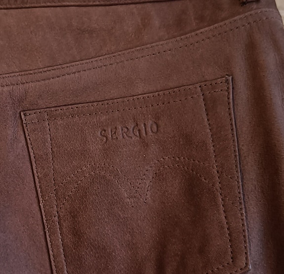 Product image 1 of 8