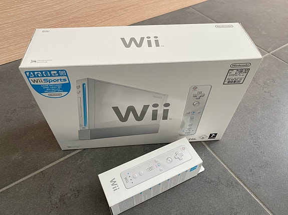 Product image 1 of 3