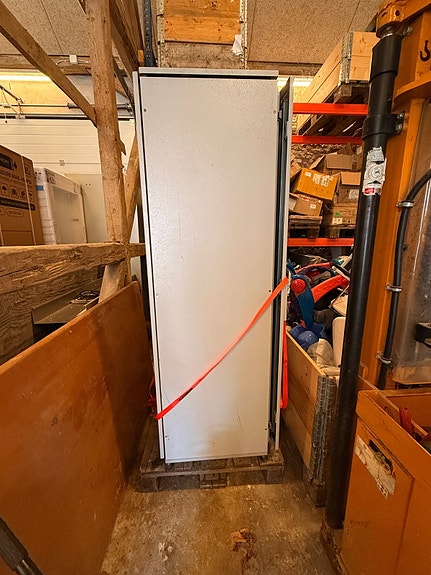 Product image 1 of 8