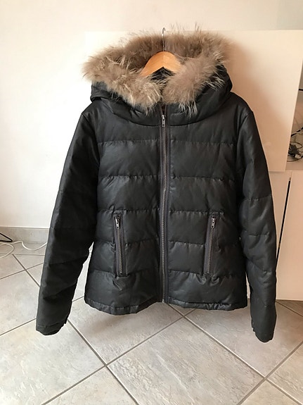 Product image 1 of 8