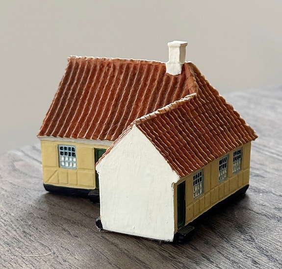 Product image 1 of 3