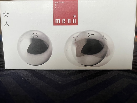 Product image 1 of 2