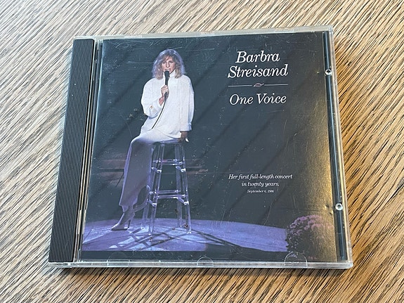 Product image 1 of 3