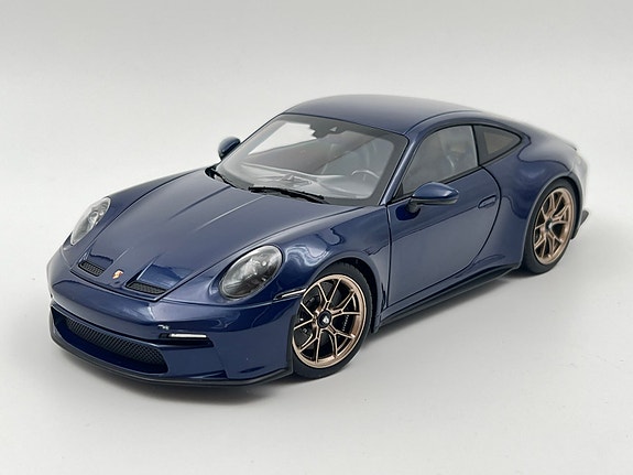 Product image 1 of 8