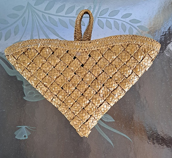 Product image 1 of 7