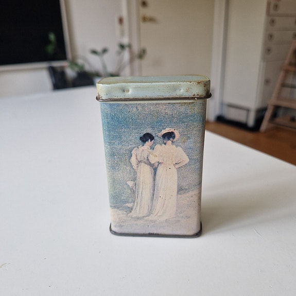 Product image 1 of 7