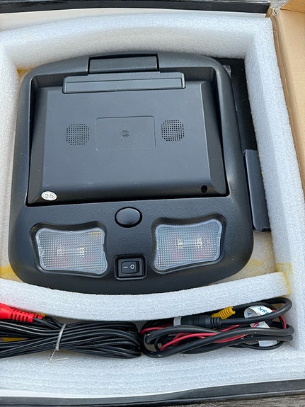 Product image 1 of 4