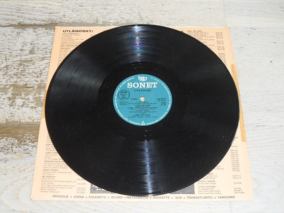 Product image 3 of 3