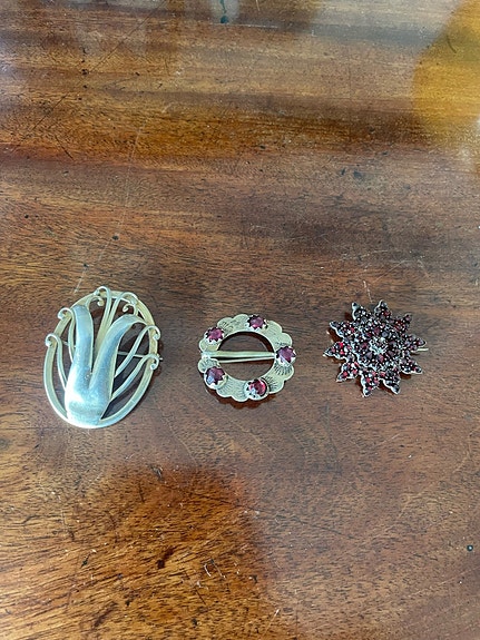 Product image 1 of 5