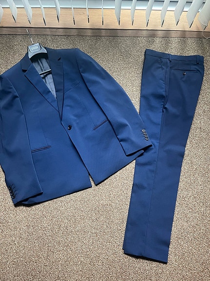 Product image 1 of 8